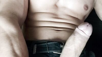 Brute Jerking Off Tasty And Cumming Without Mercy