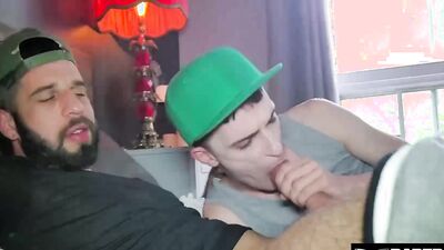 BAREBACKTHATHOLE Bearded Romeo Davis Monster Dick Craves For Felix ODair Sexy Hole