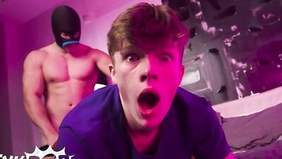 TWINKPOP - Jake Preston Slurps The Twink Fucker Zane's Hard Dick Before Offering His Hole