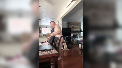 Luvbennude shares a few new things