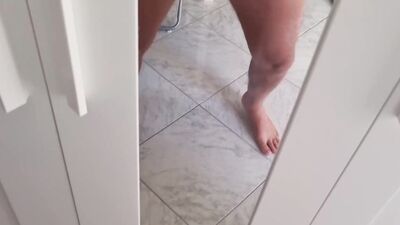 OPEN YOUR MOUTH AND DRINK MY CUM SLUT | DIRTY ITALIAN DIALOGUE - CUMSHOT IN T-SHIRT
