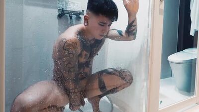 Yoshikawasakixxx - Japanese Jock Yoshi Kawasaki Has Fetishes for Big Sex Toys