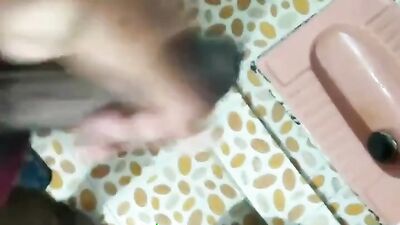Cum my big dick in washroom