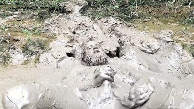 Closer, Muddier