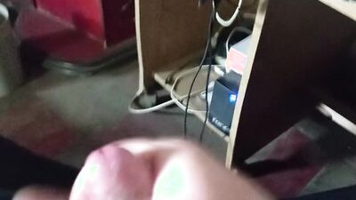 me masturbating for more than twenty minutes with ejaculation, my cock is still looking for a good ass