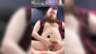 Showing my ass then jacking it in my jock
