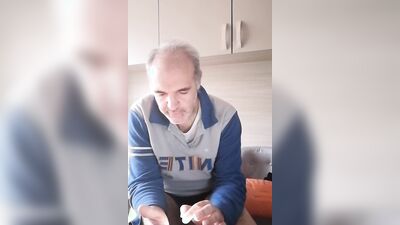 Saturday morning it's time to jerk off my hard cock as a good habit I masturbate as soon as I wake up.