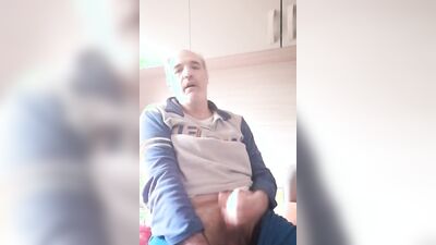 Triple piss with a good handjob for my fanclub friend