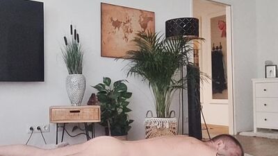Daddy fuck tantra massage way . Gay Anal creampie. With lot of kissing