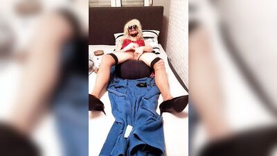 Julia-Sophie, amateur transvestite gets fucked hard by two dildos ( 1 video )