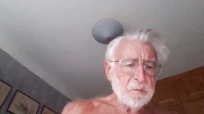 Nudist gramps