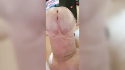 Watch this hot daddy play with himself while getting a fat massage from Znecanie's skilled hands