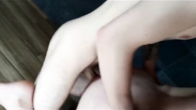 Threesome in a public Spa - Blowjob, bareback fuck and cumshot