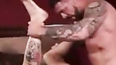 daddy issues (you're too big!)