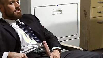 Bunch Of Big Dicks JaCking Off For Fun And Pleasure
