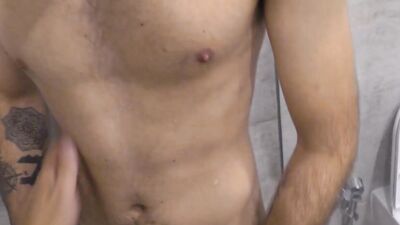 CZECH HUNTER - Pizza Delivery Guy Gets Offered A Shower, Then Gets Spit Roasted For A Tip
