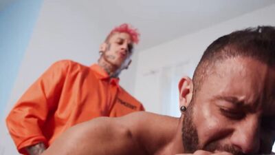 Bo Sinn & Eddy Ceetee get down and dirty with each other's sweet asses while being hidden from the cops