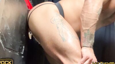 Brock Banks Huge Muscle Stud Glory Hole Bareback Group Anon LetThemWatch Juven