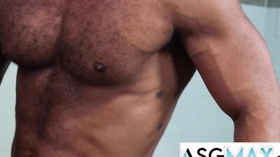 Watch this hot stud bang a well-endowed Muscular Guy in raw interracial action!
