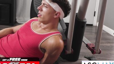 Twink's Hole Stretched Out After Workout Flip Fuck with Muscle Hunk Stepbro - NextDoorStudios