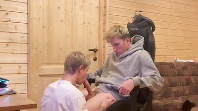 Ethan Lestray pounds a tight young ass while his boyfriend is out
