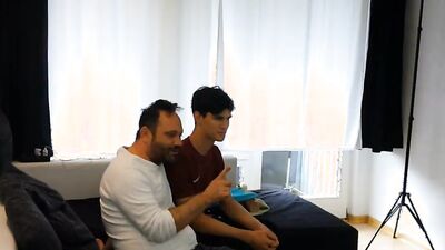 Bareback German twink fisted and fucked by a hot amateur in a reality casting hookup