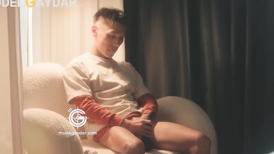 Bareback BBC pounding by Uni Boy Treats with his tight pussy