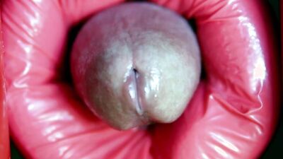 Amateur babe gets her tight ass stretched wide open by a massive cock