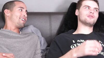 Raw and raw with straight dude: Jared Marzdon bangs Ronan Kennedy in a dorm room