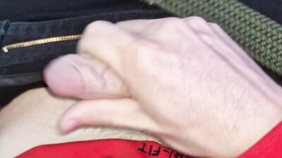 Watch this amateur guy get a raw surprise in a taxi after jerking off in the backseat