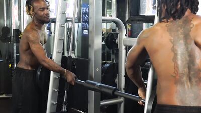 Phoenix & Keno get down and dirty with new gym buddy, sleeping Reed
