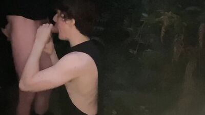 Amateur guy gulps down his load and keeps sucking like a pro in public