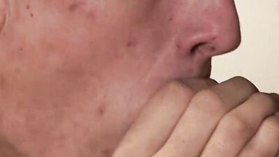 Watch this hot amateur blow and get a cumshot in her mouth
