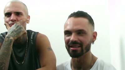 Aussie Dean Martin & Brit Leo take turns pounding each other's big cocks