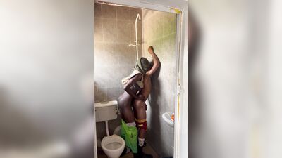Hot African amateur gets bareback in the bathroom and gives a steamy BJ