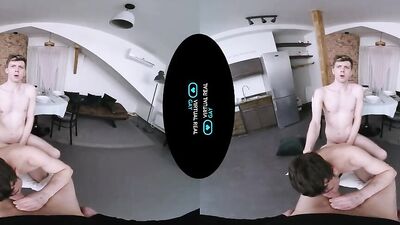 Looking for a Third in VR
