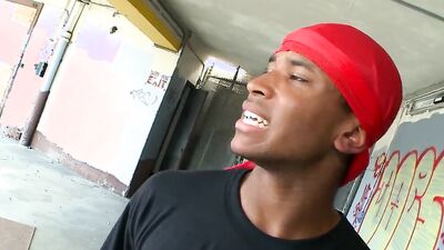 THUG HUNTER - Jayden Heart Turning Tricks in the Hood