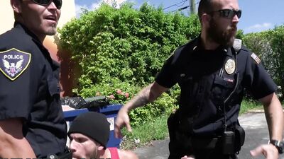 GAYPATROL - Silent Alarm Triggers Cops to Fuck a Perp (xg16057)