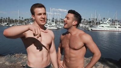 Watch Manny & Clyde get wild and sloppy in a hot bareback fuck with a cumshot finish
