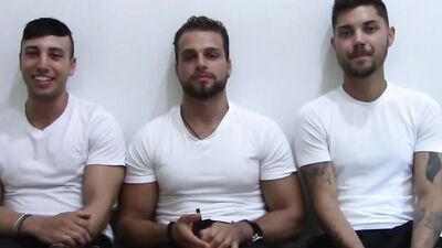 Billy and Kandy go wild with 3some bareback fun in the ring