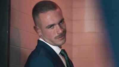 Apolo Adrii seduces muscular Samuel Hodecker in bathroom and gets a hot creampie